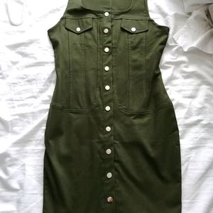 Green body sculpting midi dress